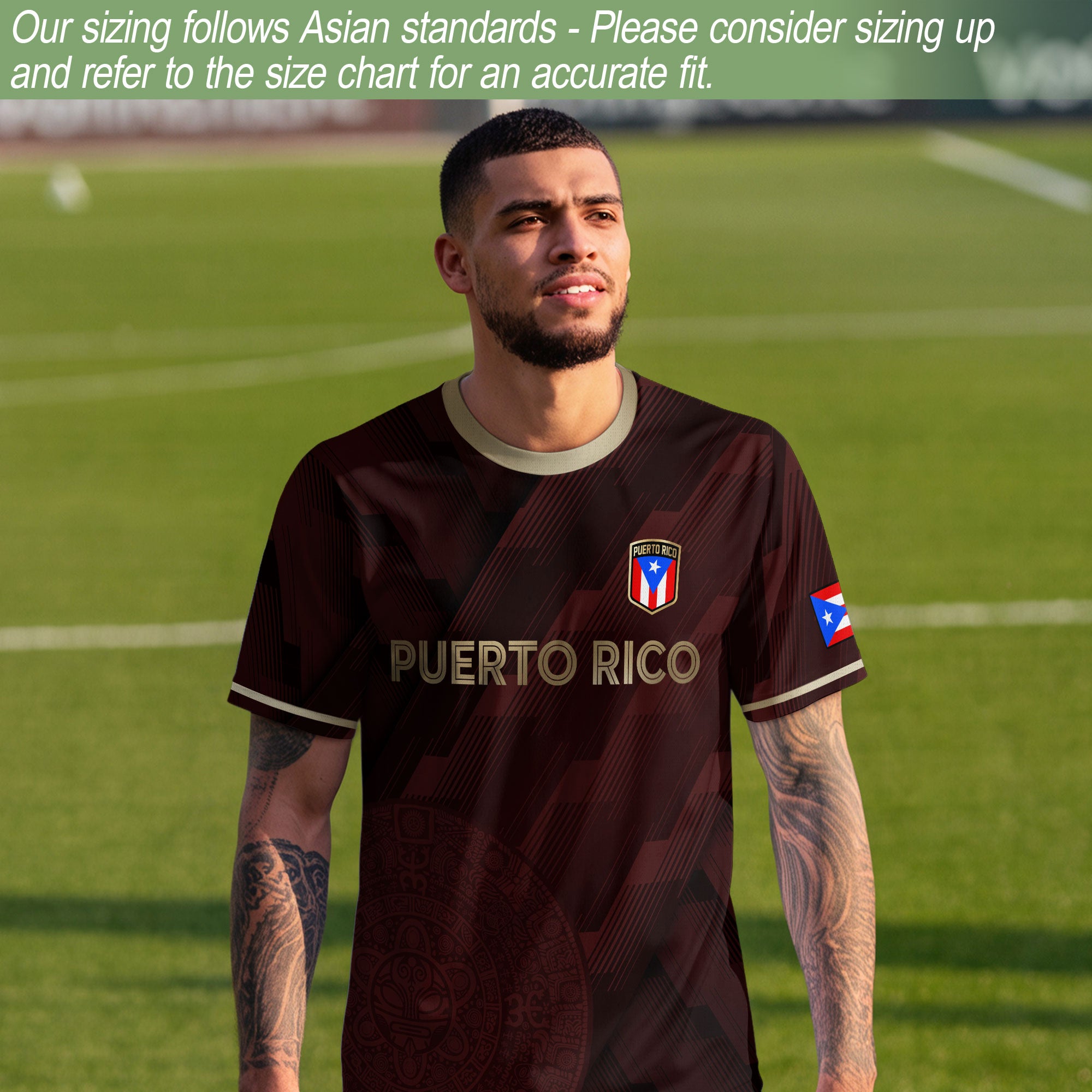 Camiseta de fútbol boricua del Patrimonio Nacional del Arte Taíno con Símbolo Dorado Granate de Puerto Rico
