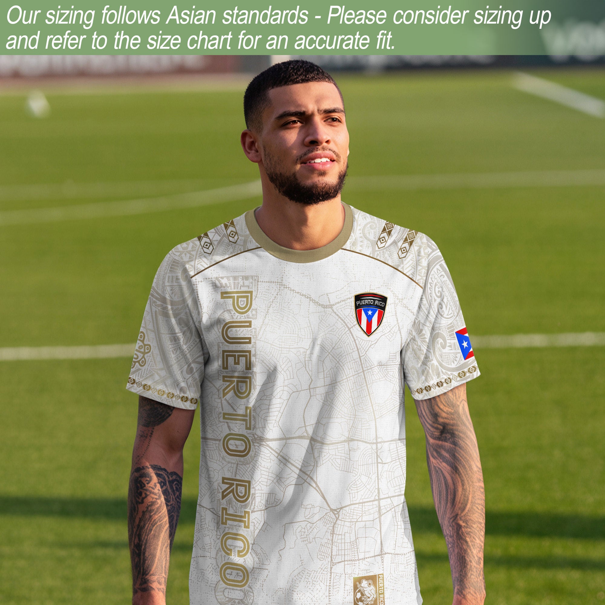 Camiseta de fútbol boricua del Patrimonio Nacional del Sol Taino con mapa de calles de Puerto Rico en oro blanco