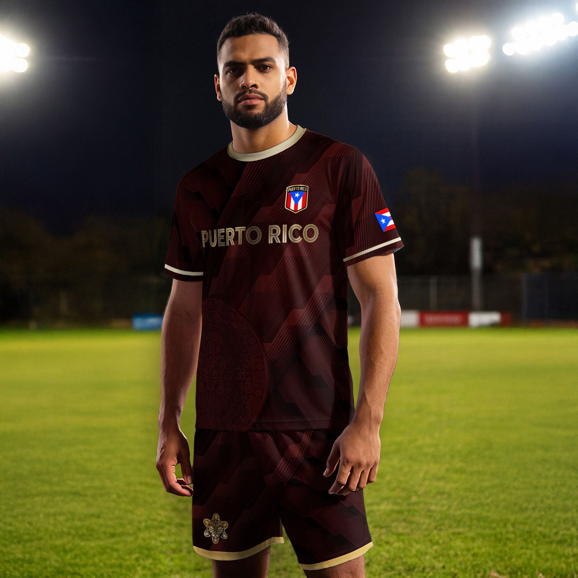 Camiseta de fútbol boricua del Patrimonio Nacional del Arte Taíno con Símbolo Dorado Granate de Puerto Rico