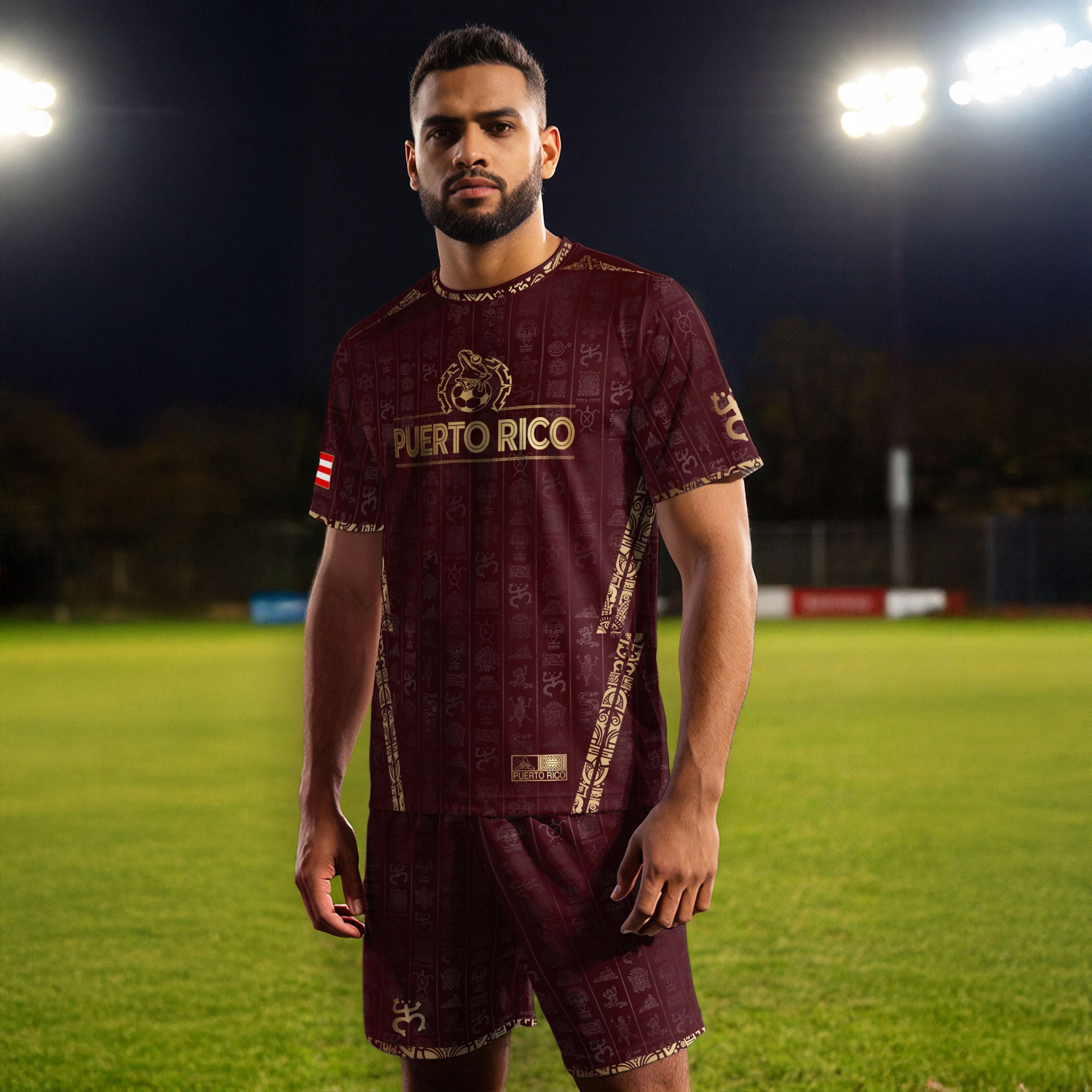 Camiseta de fútbol con símbolos boricuas del Sol Taíno, color dorado granate de Puerto Rico