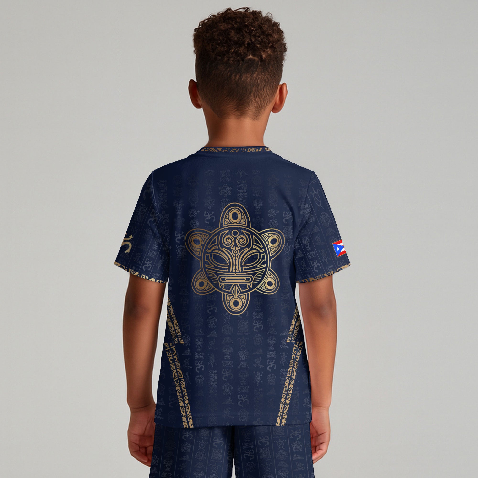 Camiseta de fútbol juvenil de Puerto Rico para niños, color azul marino dorado, con el Sol Taino, herencia nacional, arte boricua